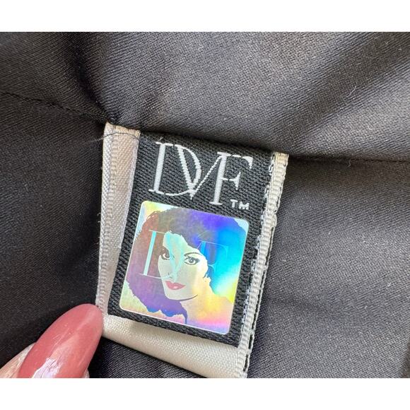 DVF Goose Down Black Satin Zona Puffer Zip Hood Coat Size P - Picture 4 of 14